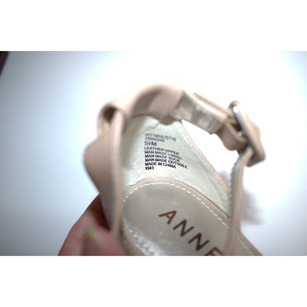 Anne Klein Iflex Fabulist Size 5.5M Beige Minimalist Fashion Kitten Heel - Picture 10 of 11